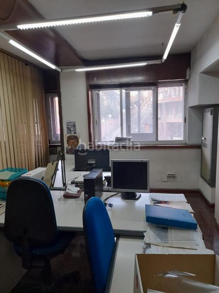Foto 905a195e-54a7-439f-b927-08f0147947fe. Rent office space with heating in La Salut Barcelona