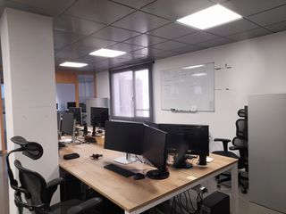 Büro in Carrer d'Entença