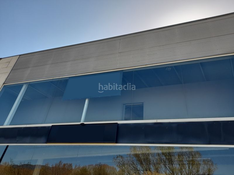 Foto eb85f539-840b-482b-acaa-86ff285f855c. Local comercial amb calefacció a Sant Celoni