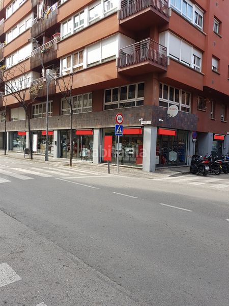 Foto 2eefa215-028a-4e96-a77e-18a2936e2790. Local comercial amb calefacció a Santa Eugenia Girona