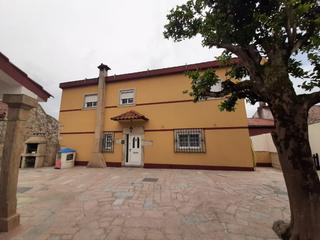 Casa a Guarda (A). Descubre esta increíble oportunidad de inversión! se trata de un
