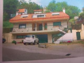 Maison à Lavadores. Venta de casa de piedra independiente muy proxima al centro de l