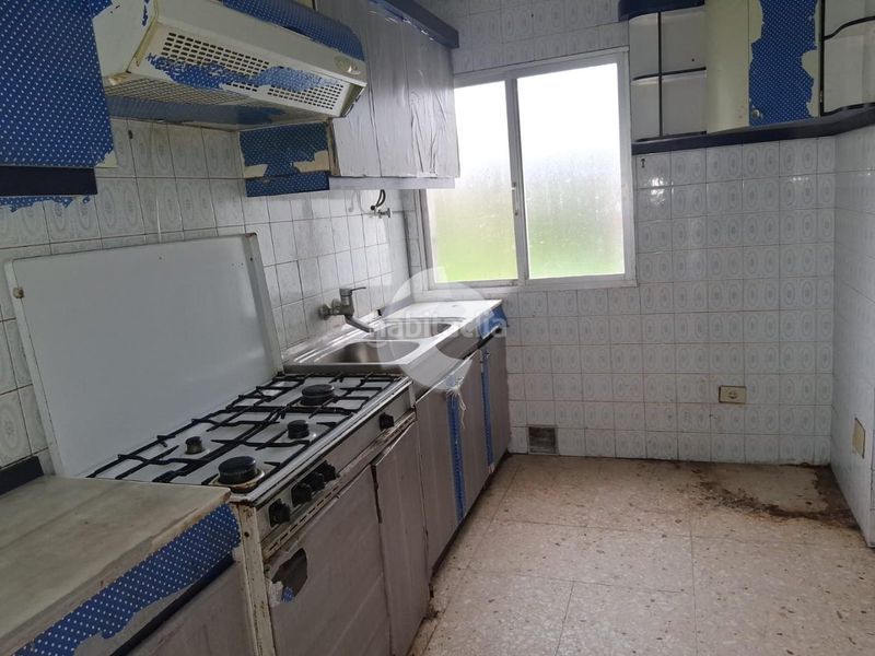 Foto e47b7082-7719-4a03-a925-bd31e03f425a. Pis a Marín