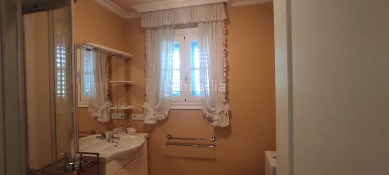 Foto 737acf62-387e-40e3-a15a-c47b974b1084. Casa venta de propiedad en la zona lista para entrar a vivir !! casa totalmente independiente de excelentes calidades con una en Tomiño