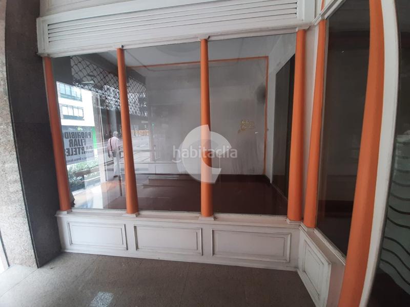 Foto 1cb22477-79c4-4220-9c85-847134d48aab. Local comercial oportunidad! local comercial en venta excelente ubicación y gran visibilidad se vende local comercial muy luminoso, ideal para cu en Vigo