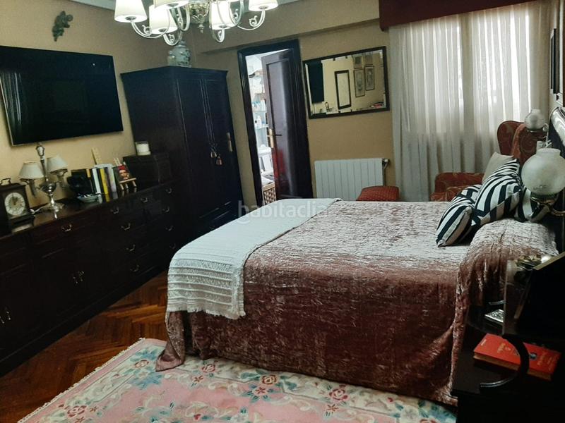 Foto 6203e6a5-e4b8-4e70-afff-b4718deba5a7. Piso venta de amplia vivienda en travesía , próxima al cruce de los lloronesy de urzaiz colegio mariano . dispone de 4 dormitor en Vigo