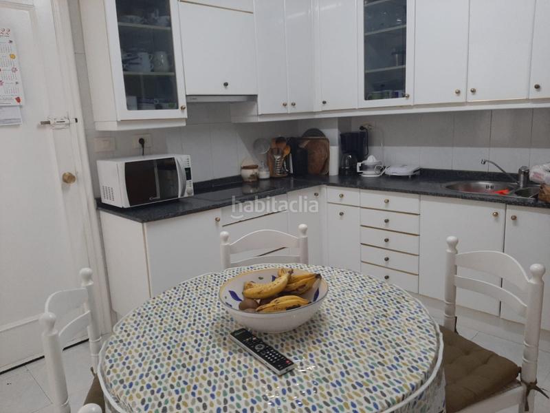 Foto 66e579f4-c5f3-48ec-ac47-0bad666d8c88. Piso venta de amplia vivienda en travesía , próxima al cruce de los lloronesy de urzaiz colegio mariano . dispone de 4 dormitor en Vigo