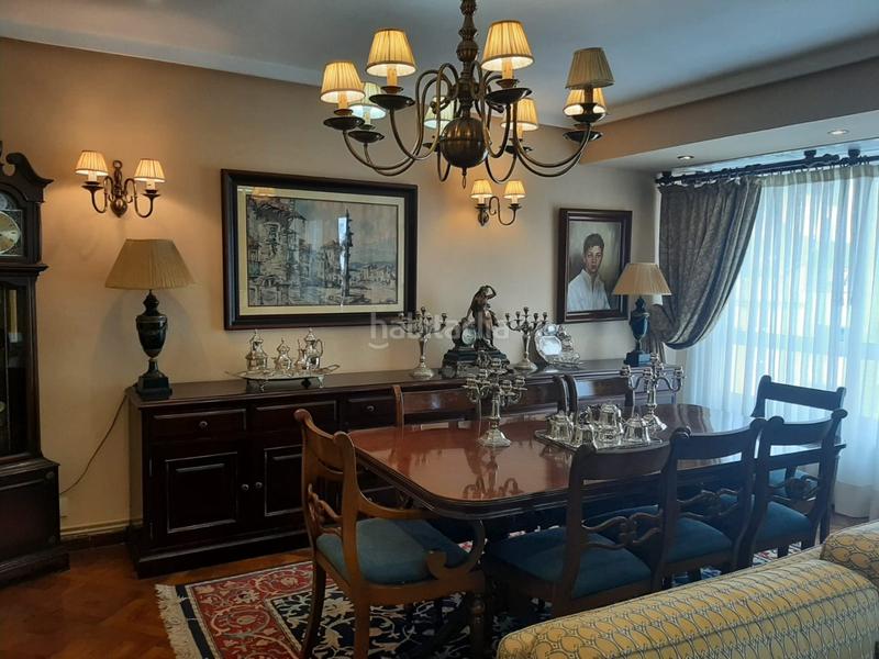 Foto d443c6bf-eb1f-4cd6-8e8f-aadc1c29bd88. Piso venta de amplia vivienda en travesía , próxima al cruce de los lloronesy de urzaiz colegio mariano . dispone de 4 dormitor en Vigo