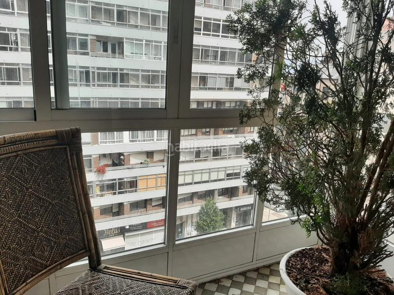 Foto dbafeeda-a659-4550-bd76-9c282eca0d7e. Piso venta de amplia vivienda en travesía , próxima al cruce de los lloronesy de urzaiz colegio mariano . dispone de 4 dormitor en Vigo