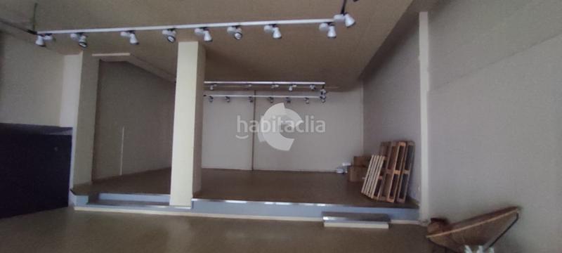 Foto 4a4a3d0e-4a47-42a4-95ee-eee2e3ea25d0. Local commercial dans Plaza España - Corte Inglés Vigo