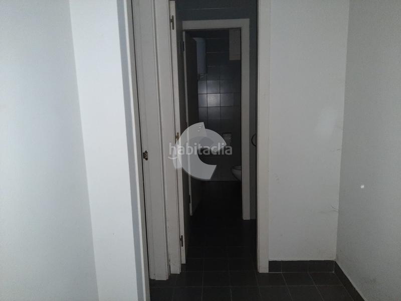 Foto 2da0c08d-03f6-46f9-86d1-0120710f7146. Lloguer local comercial a Porriño (O)