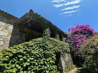 Maison à Ponteareas. Se vende pazo histórico en la pintoresca localidad de cotobade a