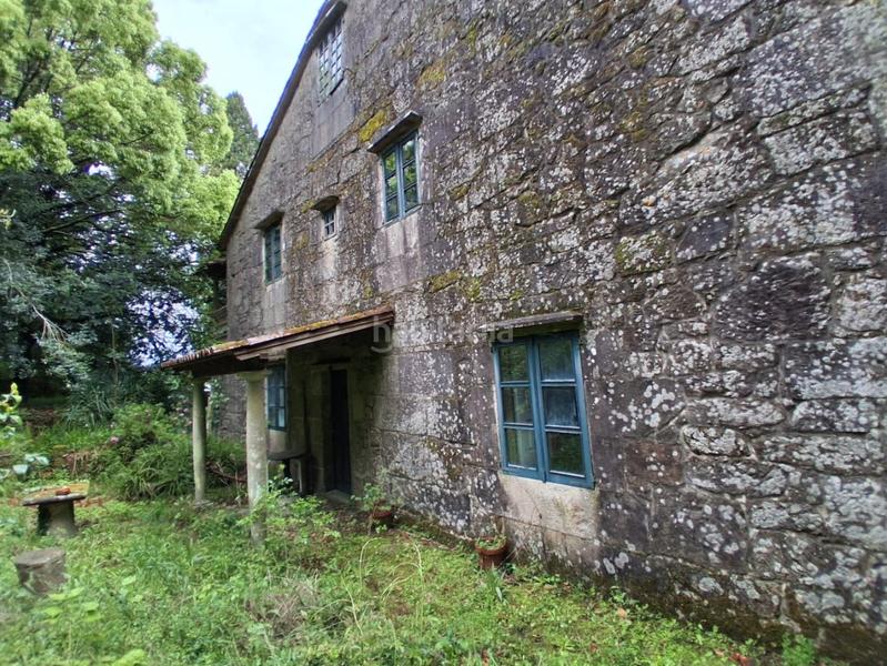 Foto f2252971-e276-445b-97fa-d654559ae55a. Casa se vende pazo histórico en la pintoresca localidad de cotobade a treinta minutos de pontevedra, ideal para inversion o vivienda!! en Ponteareas