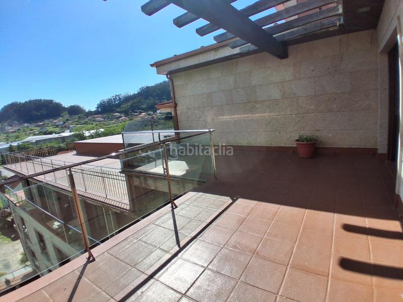 Foto 47c7c761-47fe-4369-9f16-fcff15c7c3fb. Piso  muy luminoso en seixo, . la vivienda se distribuye en dos habitaciones con armarios empotrados lacados en blanco y salid en Marín