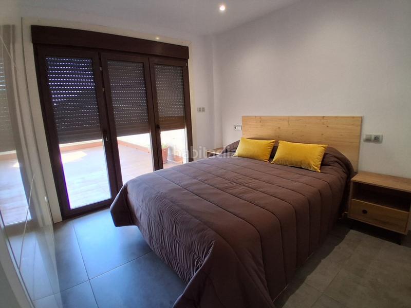 Foto 6a80a185-2cba-46f3-b405-90aa6e1e8c49. Piso  muy luminoso en seixo, . la vivienda se distribuye en dos habitaciones con armarios empotrados lacados en blanco y salid en Marín