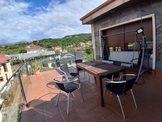 Appartement à Marín. Piso muy luminos en seixo, marín. la vivienda se distribuye en d