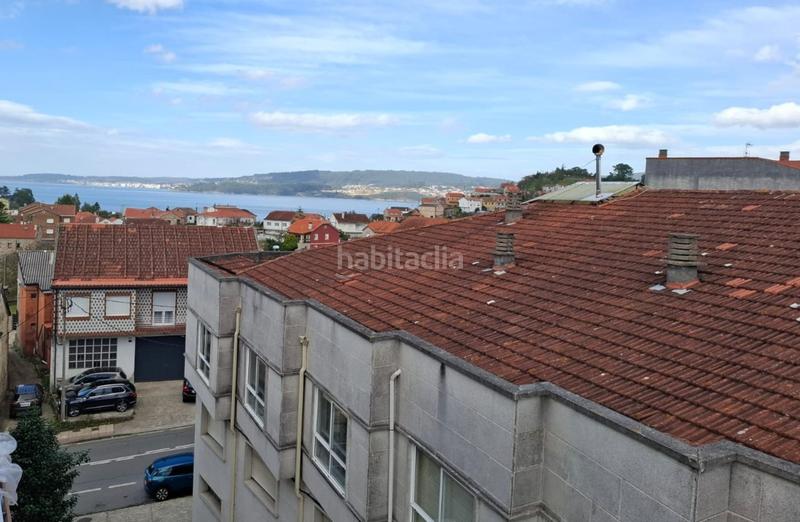 Foto 3872ffc7-c375-4ff7-a762-b937e8ba1207. Piso  muy luminos en seixo, . la vivienda se distribuye en dos habitaciones con armarios empotrados lacados en blanco, salónco en Marín