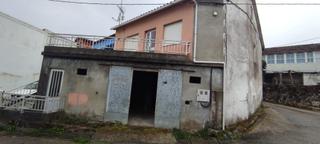 Maison jumelée à Rosal (O). Oportunidad de compra de casa pareada para reformar y dejarla a