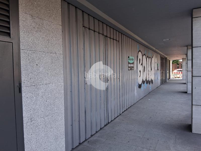 Foto 949e534a-a5c3-4f7c-b2d4-34d3de66abee. Local comercial a Sardoma - Castrelos Vigo