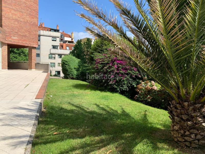 Foto a46e3ca3-8190-4065-83fb-3cda0f31e7f3. Alquiler piso estupendo piso en alquiler para estudiantes con vistas al mar situado en av. del aeropuerto, próximo a caragón, proximo a las fuen en Vigo