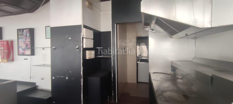 Foto 90cf5633-9366-46b9-9226-987f2e6a3fb3. Local comercial a O Castro Vigo