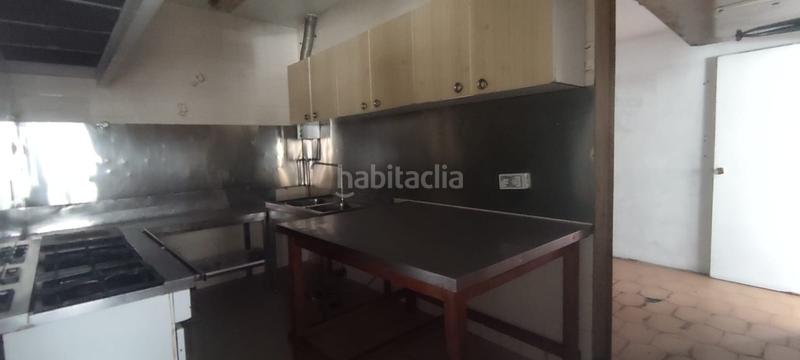 Foto f9bda495-f881-4dee-86c9-f06bdd0122d5. Local comercial a O Castro Vigo