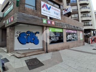 Lloguer Local Comercial a Casablanca - Calvario. Oportunidad única! local diáfano de 95 m en zona de alto tránsit
