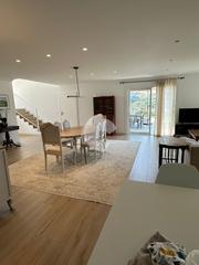 Haus in Gondomar. Venta de chalet totalmente independiente paracticamente a estren