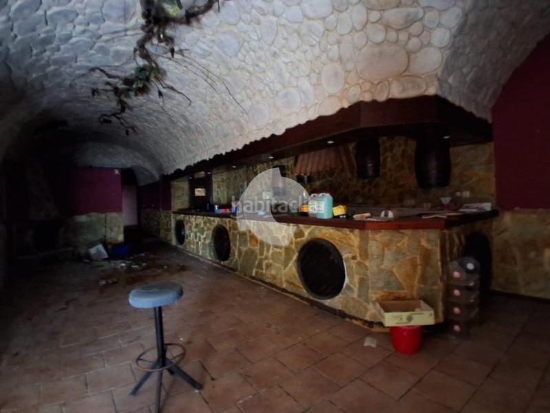 Foto 5c23fb50-dbbd-46aa-889f-512376ce495e. Business premise in As Travesas - Balaidos Vigo