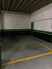 Lloguer Aparcament cotxe  Eliptica. Alquiler de amplia plaza de garaje para coche y moto con muy bue
