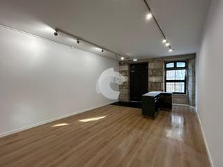 Pis a Casco Vello. Magnifica vivienda a pie de calle en la zona del casco vello par