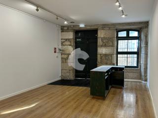 Appartement à Casco Vello. Magnifica vivienda a pie de calle en la zona del casco vello par