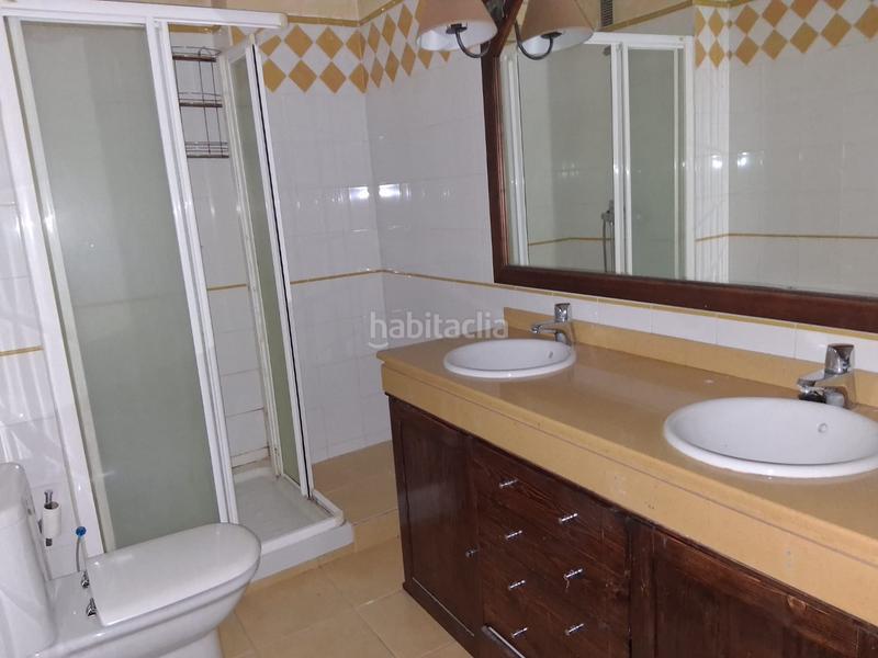 Foto f1518afd-4a02-470e-be2b-41b6afd4ac82. Piso amplio y luminoso piso listo para entrar a vivir! descubre este espacioso piso que lo tiene todo para convertirse en tu nuevo hoga en Vigo