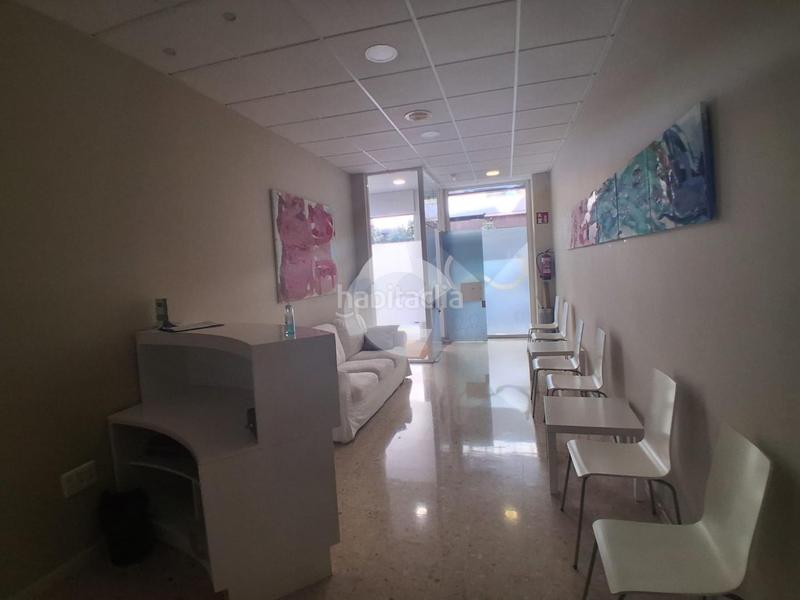 Foto 6869cdd9-ef03-4436-bfd4-5debbb235bce. Local comercial a Camelias - Pi y Margall Vigo