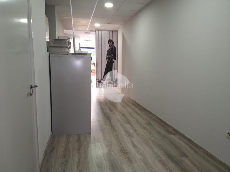 Foto 94111650-31ec-4b0d-8c9a-4243206b5917. Local comercial a Camelias - Pi y Margall Vigo