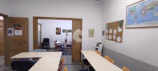 Rent Office space in As Travesas - Balaidos. Oportunidad de negocio totalmente equipado listo para empezar a