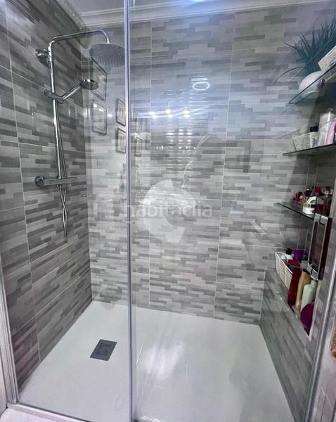 Foto 0000b7e7-c14e-4be1-a19d-35281bf16ad4. Pis a Plaza España - Corte Inglés Vigo