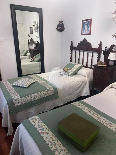 Foto 63cd9a3e-4bc7-4626-8d59-94f65dfd1f3d. Pis a Plaza España - Corte Inglés Vigo