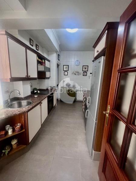 Foto abaa93a7-66b9-4979-9ba1-214960d9ac8f. Pis a Plaza España - Corte Inglés Vigo