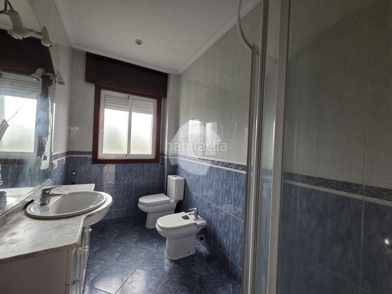 Foto e1607be9-c0a8-4361-8777-bdeebfbad981. Casa amb aparcament a Tomiño