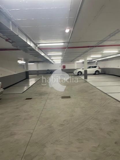 Foto 75c93876-fbc1-4585-9680-7e64902c9287. Aparcament cotxe a Plaza España - Corte Inglés Vigo