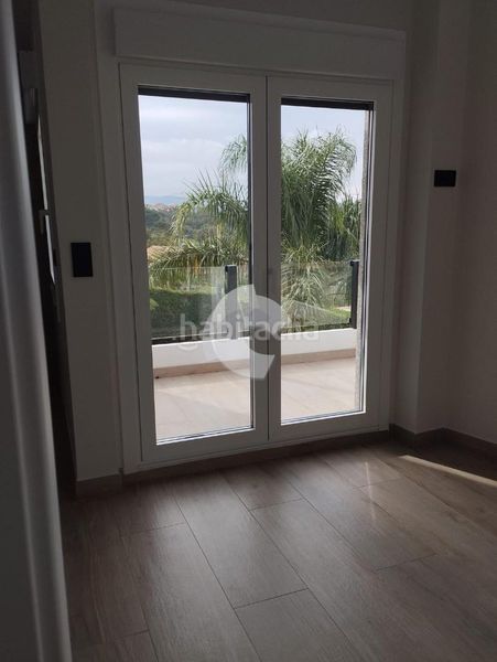 Foto 1df5da18-dd45-4e35-9472-6a790d6205bb. Casa amb aparcament piscina a Coruxo - Oia - Saiáns Vigo
