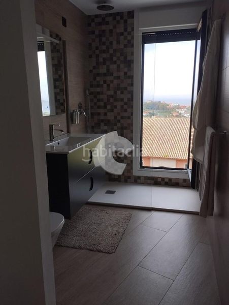 Foto 221b3a8a-8d1c-412c-9248-0e8cefcc6802. Casa amb aparcament piscina a Coruxo - Oia - Saiáns Vigo