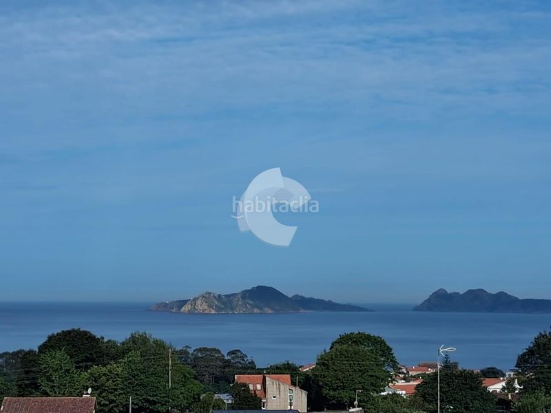 Foto 4ec734bf-579b-44ae-873d-c76aeeb21e2f. Casa amb aparcament piscina a Coruxo - Oia - Saiáns Vigo