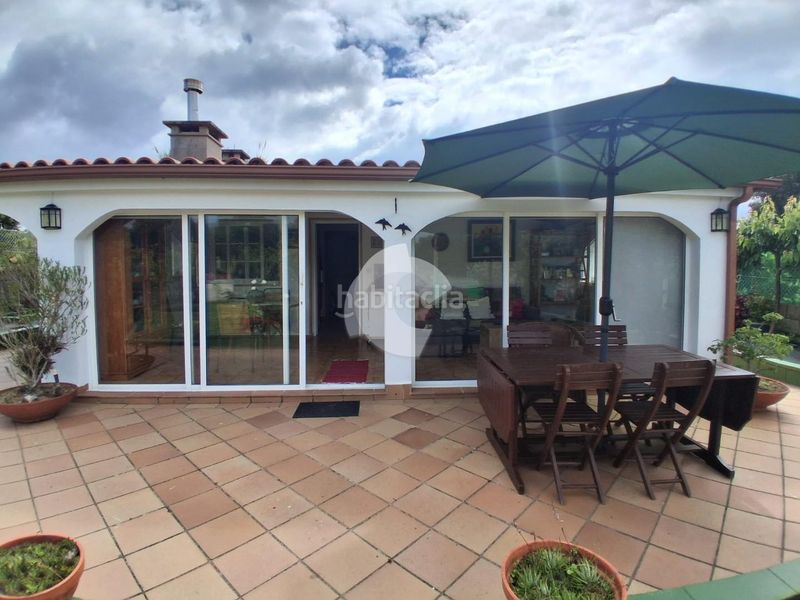 Foto 75e9583d-e8e1-4014-b21a-73beb384b2f9. Casa a Coiro Cangas