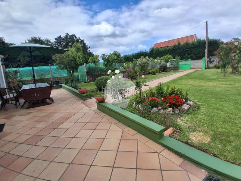 Foto e43d5954-7555-44c7-a86c-90cb00b8d6db. Casa a Coiro Cangas