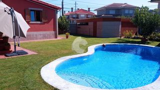 Casa aparellada a Comesaña - Matamá