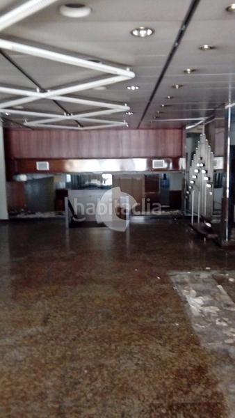 Foto 6d707346-b362-4b5f-9738-3058b36fdb77. Rent business premise in Casablanca - Calvario Vigo