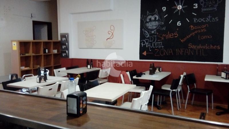 Foto 8a323d55-898a-48c4-8432-d6d5108f4dc0. Locale commerciale in O Castro Vigo