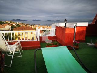 Maison à Coruxo - Oia - Saiáns. Conjunto de 2 viviendas independientes listas para entrar a vivi
